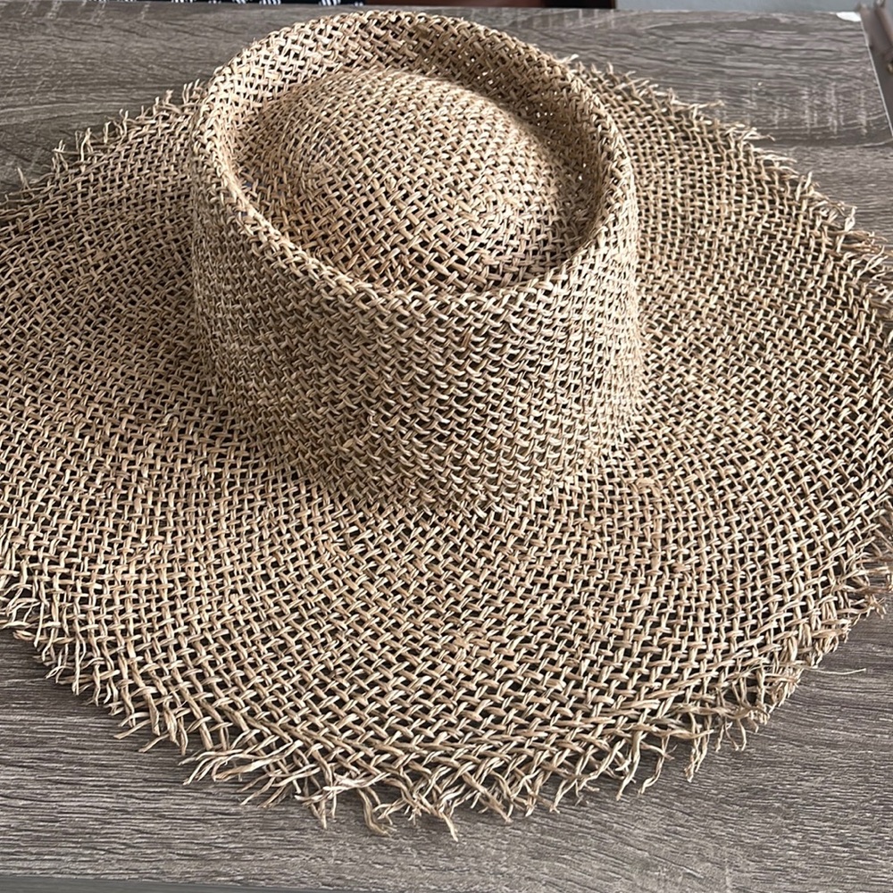 Lack of Colors straw hat